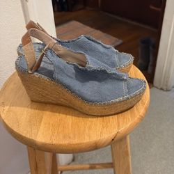 Super Cute Denim Sandals!