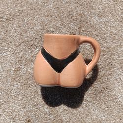 Women Bottom Half Wearing A Bikini 