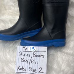 Rain Boots For Kids Size 2.   / boots are lined on the inside