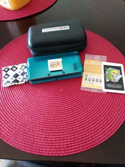Nintendo 3ds(blue) with case,AR cards,cleaning wipe, and new super mario bros.2
