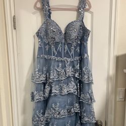 Blue prom dress