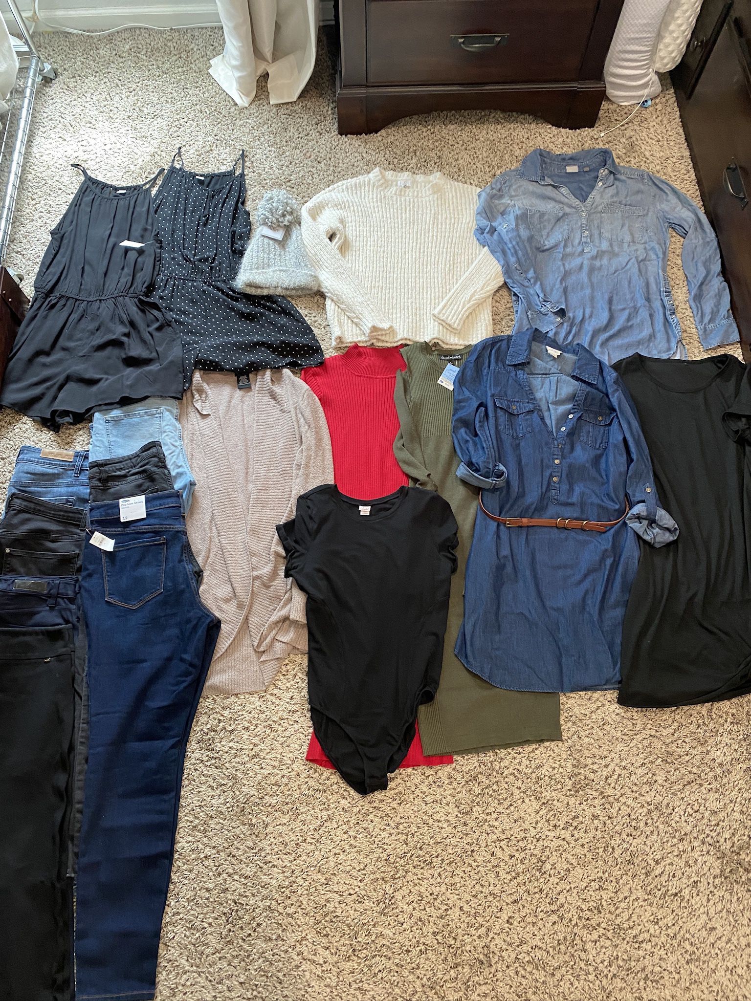 Fall Time Womens Clothes Lot Size M/L