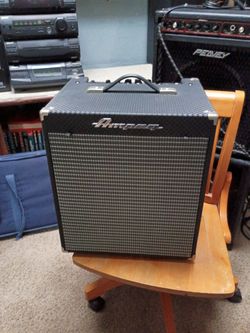 Ampeg rocket 110