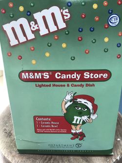 M&M Lighted Christmas Candy Dispenser