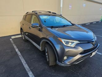 2017 RAV4 XLE TOYOTA