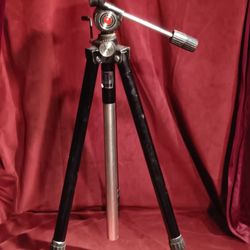  Soligor
Line Quick-Set tripod