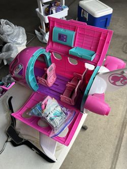 Barbie Dreamplane Airplane