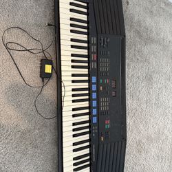 Yamaha Keyboard Piano