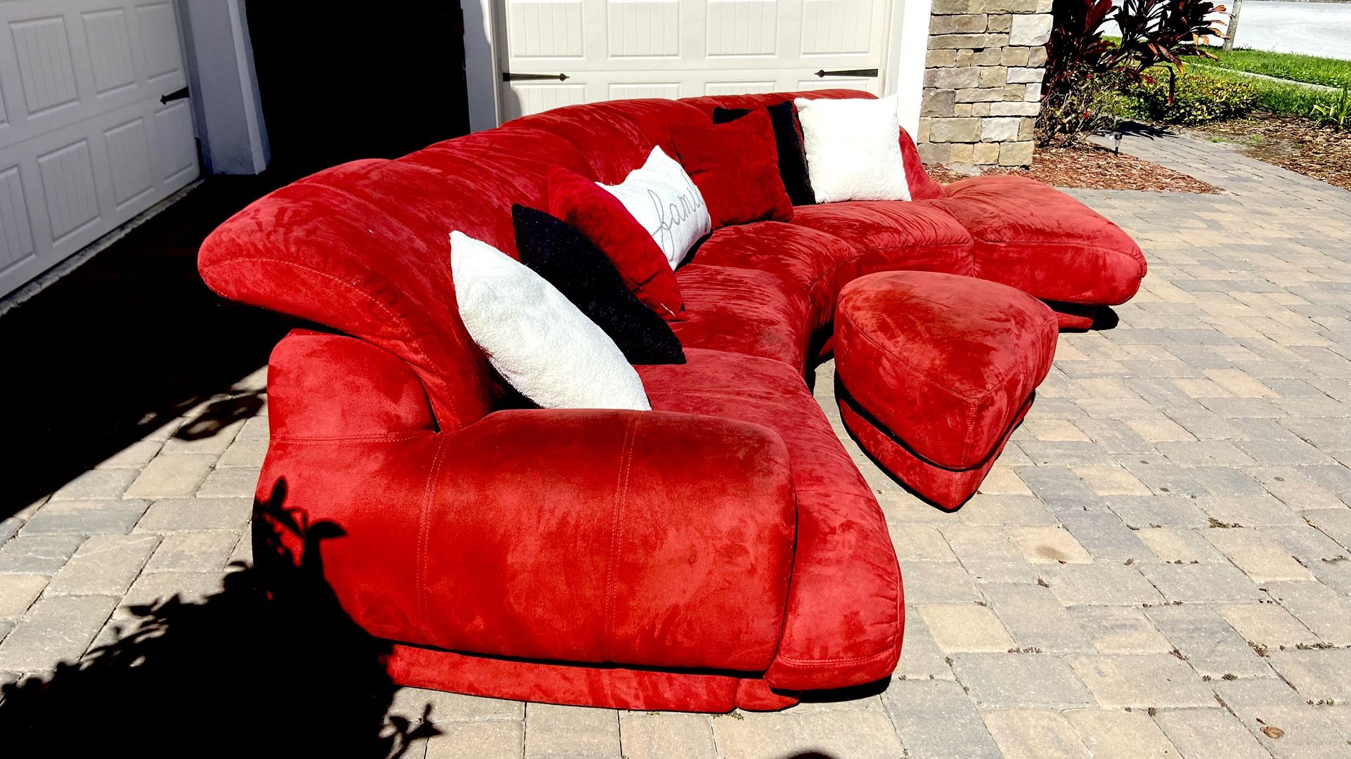 Gorgeous Modern Red Sectional With Ottoman 