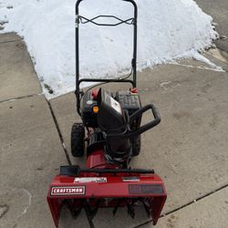 Craftsma self Propelled 22’ Snow Blower 