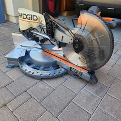 Ridgid Sliding Miter Saw