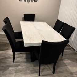 Dining Room Set/, Table And Chairs,  Comedor 