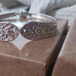 WM Rodgers Silverware  Bracelets