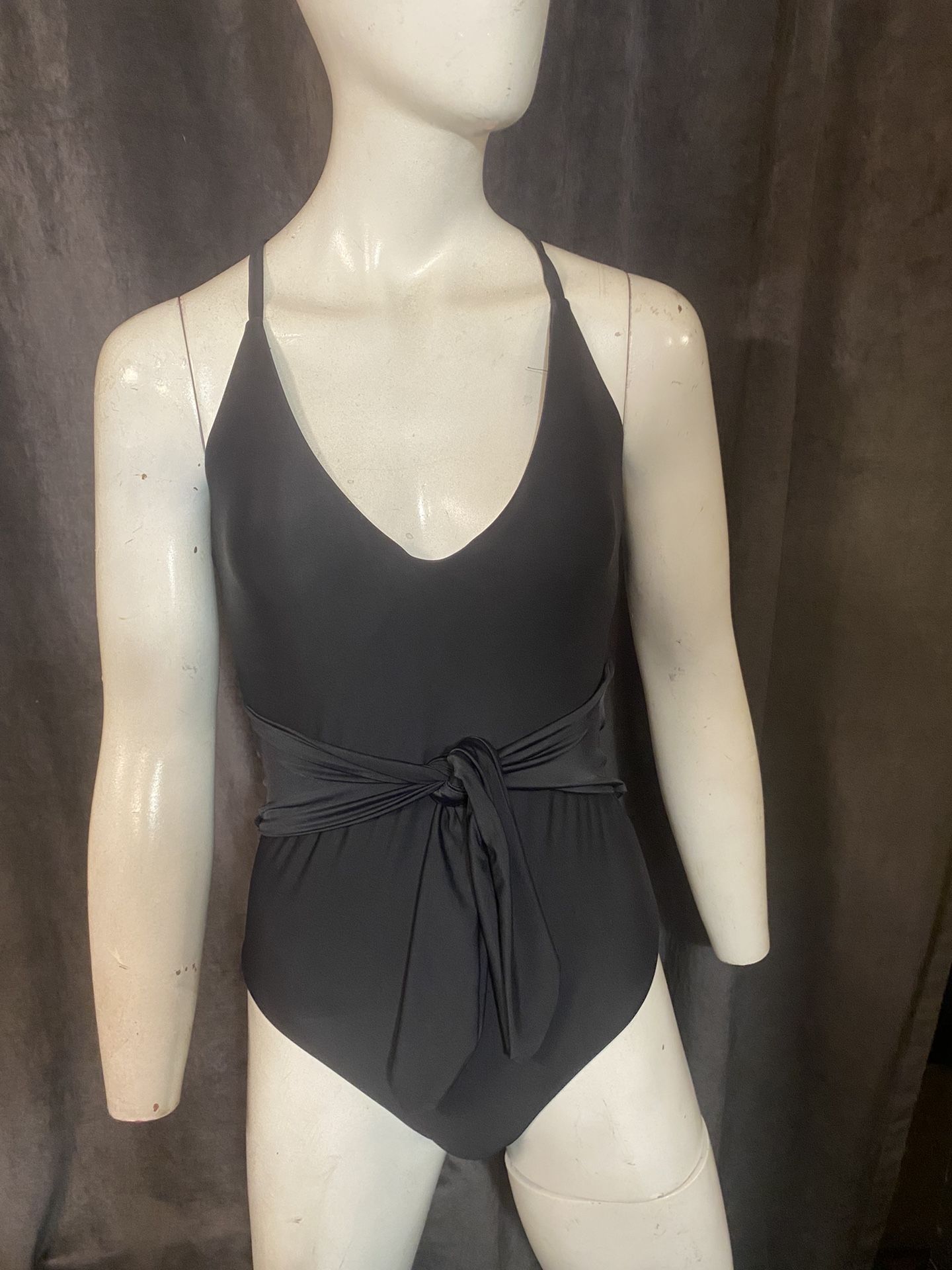BECCA SWIMSUIT MEDIUM