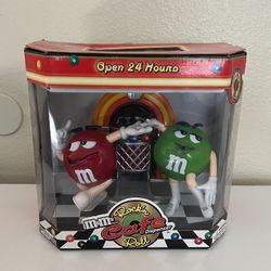 M&ms Dispenser