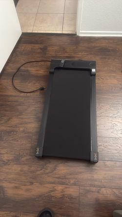 Treadmill / Dims  40x 19x 3