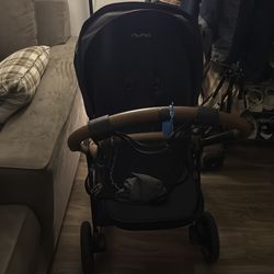 NUNA TRIV NEXT STROLLER