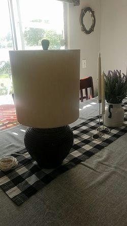 22" table lamp