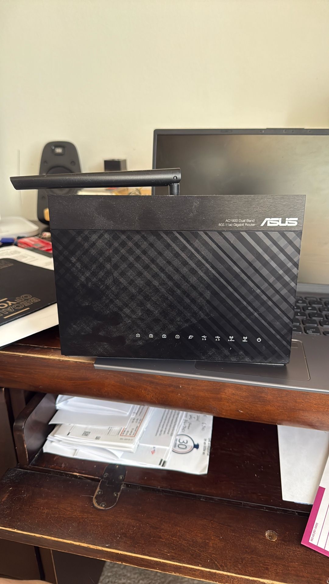 Asus AC1900 Wireless Router