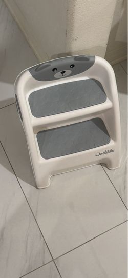 Uncle Wu Kids Two-Step Stool
