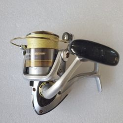 Okuma Avenger AV40 Spinning Fishing Reel
