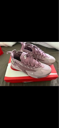 Nike Zoom 2K Sneakers in Mauve Pink