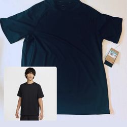 Nike APS Dri-FIT ADV Short-Sleeve Versatile Top Men's M