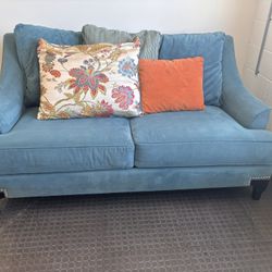 Sonnet Peacock Blue Sofá