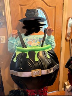 2 PIECES COSTUME  ONE SIZE AGE 6-18