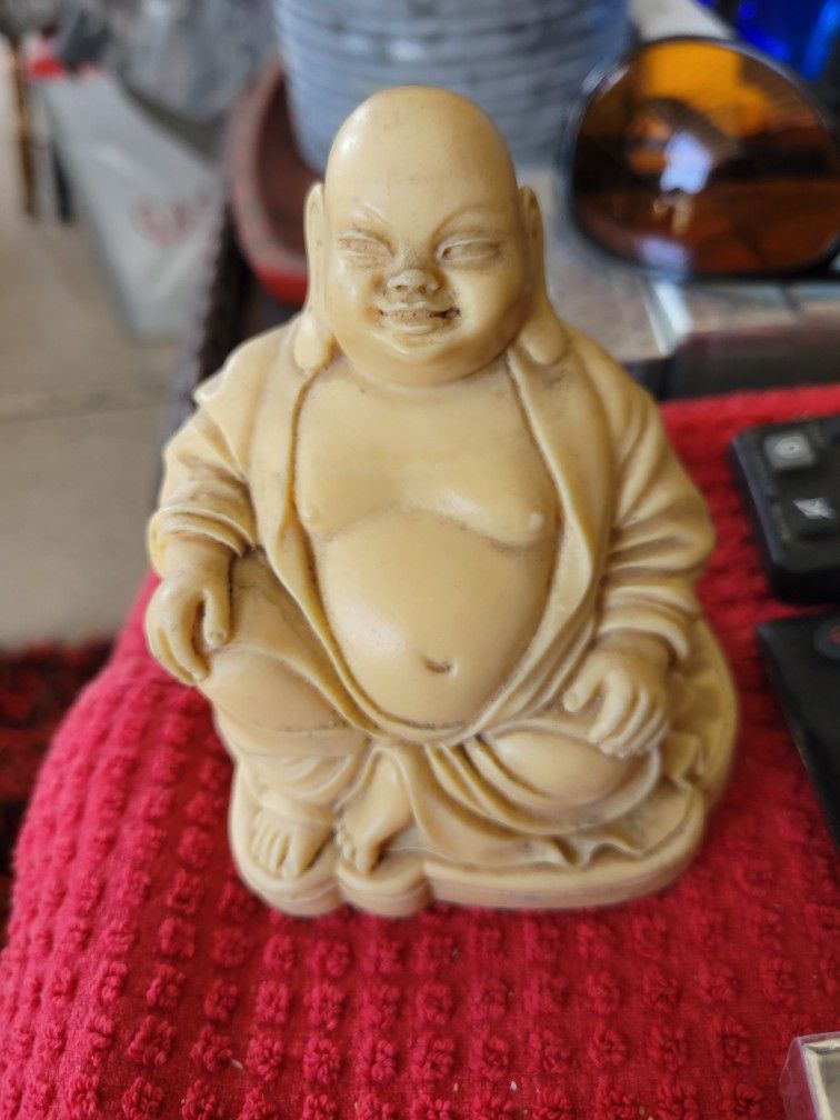 Ivory BUDDHA