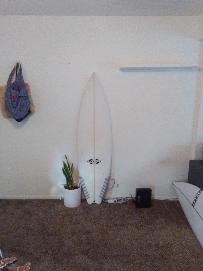 5'9 Stamps Surfboard 