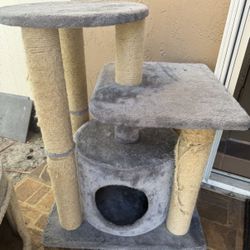 Cat Climb Scratch Play House
