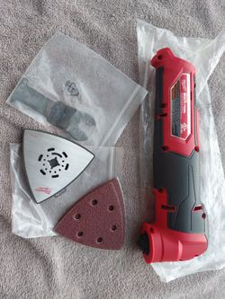 New open box Milwaukee  m12 fuel oscillating  multi tool  $95 cash pick up beaumont ca
