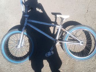 Cult 20in BMX