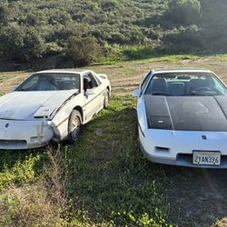 2 Fiero Twins