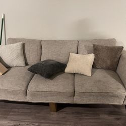 Sofa 