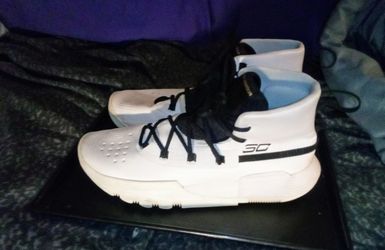 Steph Curry Under Armour Retros white