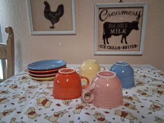 Fiesta Ware( Homer Laughlin)Coffee Set