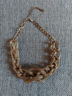 Chunky Mesh Statement Necklace 