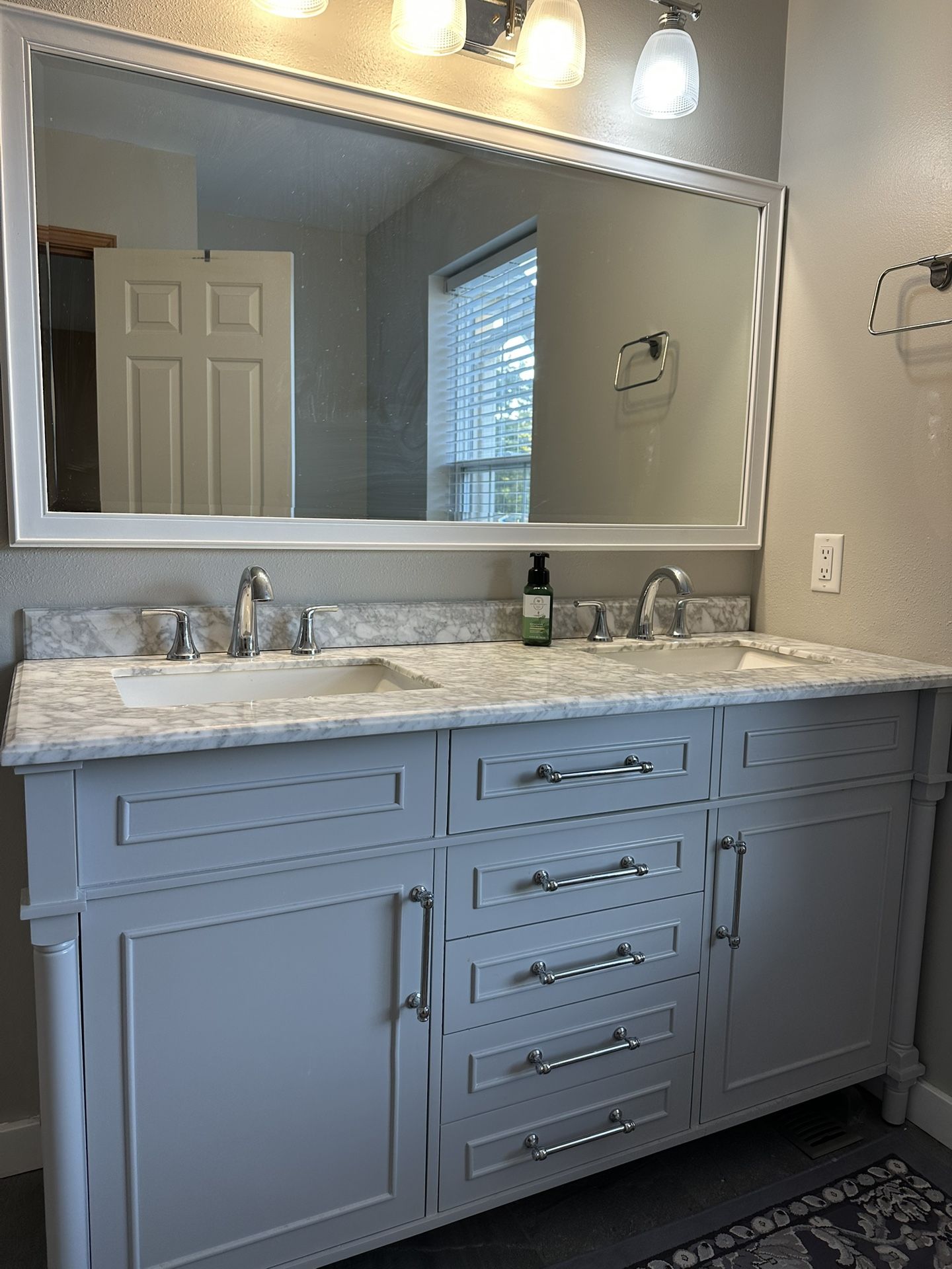Double Vanity 