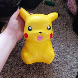 Pikachu Pokemon Bank 