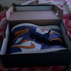 Jordan 1 Mid Kobe’s Size 9 (will Clean)