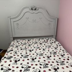 Full Princess Vintage Bed Frame