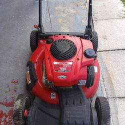Troy Bilt 21" TB200 Self Propelled Mower 