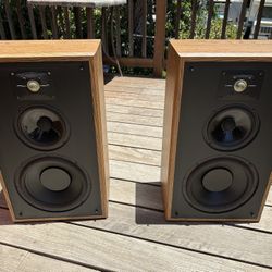 Polk Monitor Series 7