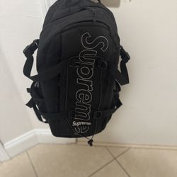 Supreme 2018 Backpack Great Condition