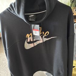 Nike crop hoodie