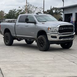 Lift Leveling Kits Accessories Lighting  And More 