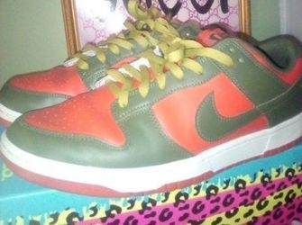 Used puma)Nike dunk sz.11 used lightly