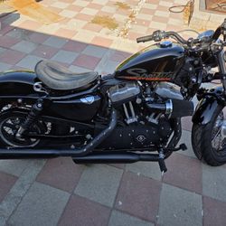 2010 Harley Davidson Sportster 48
